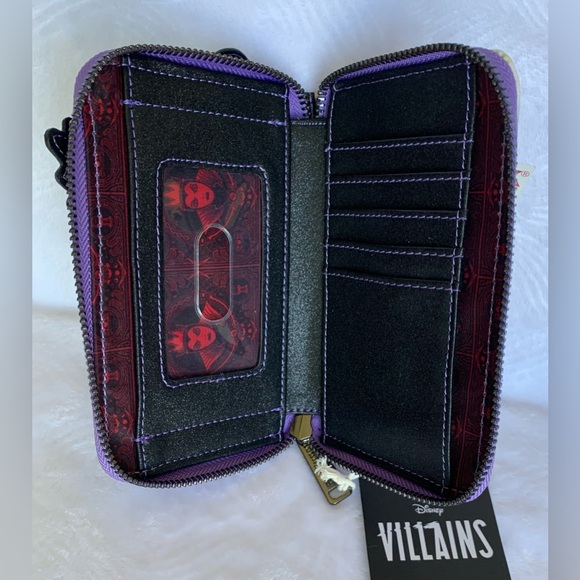 Loungefly Disney Villains Snow White Evil Queen Zip Around Wallet - Picture 8 of 11
